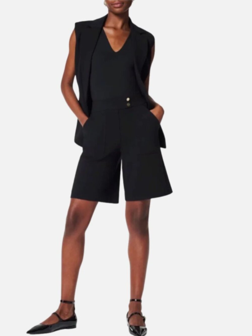 SPANX The Perfect Trouser Shorts NWT Black Medium Gold Button